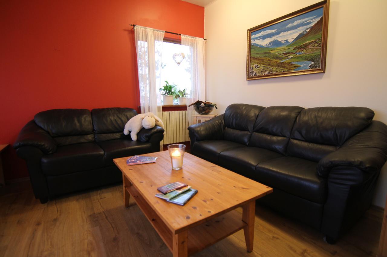 Cja Guesthouse Лаугар Екстериор снимка